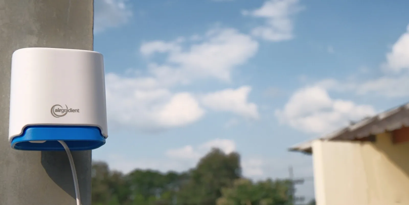 Outdoor Air Quality Monitor — Open Air Insitu5